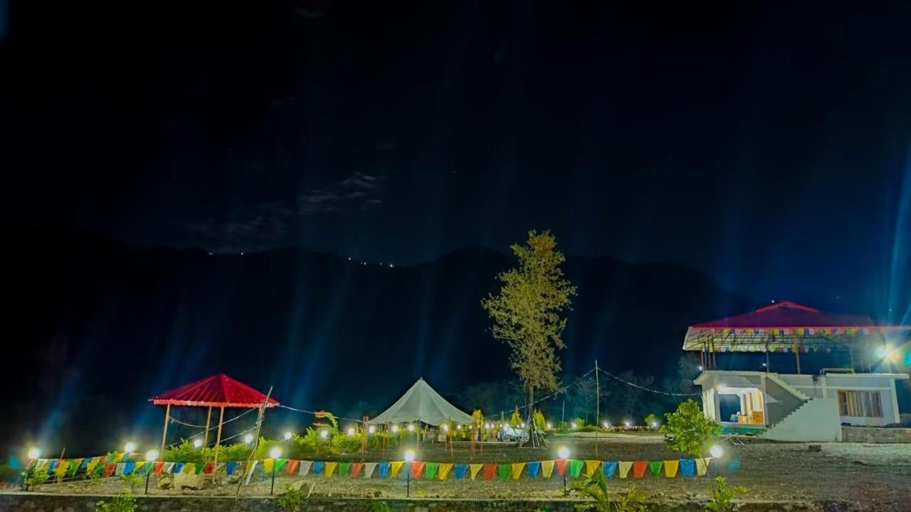 Riverside Glamping By Stayapart X Elephant Brook Bijni Bagian luar foto